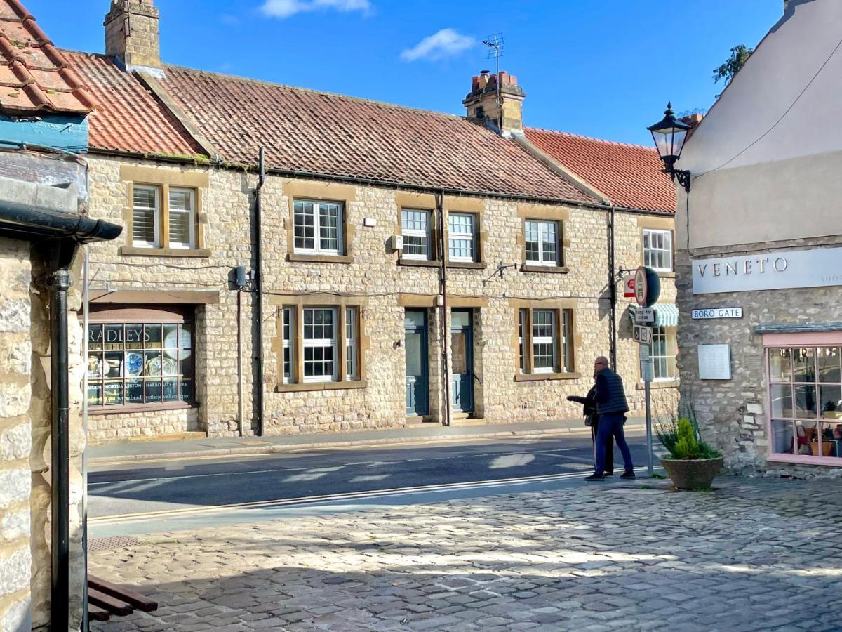 The Old Post Office - Central Helmsley With Parking Exterior photo